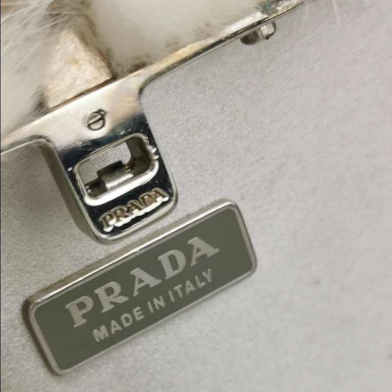 Prada 毛絨白色水鑽裝飾鏈條-7