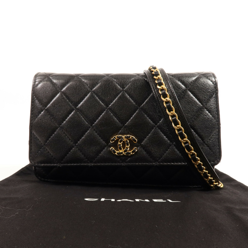 CHANEL 牛皮皮革WOC Wallet On Chain金扣鏈帶肩背袋-9