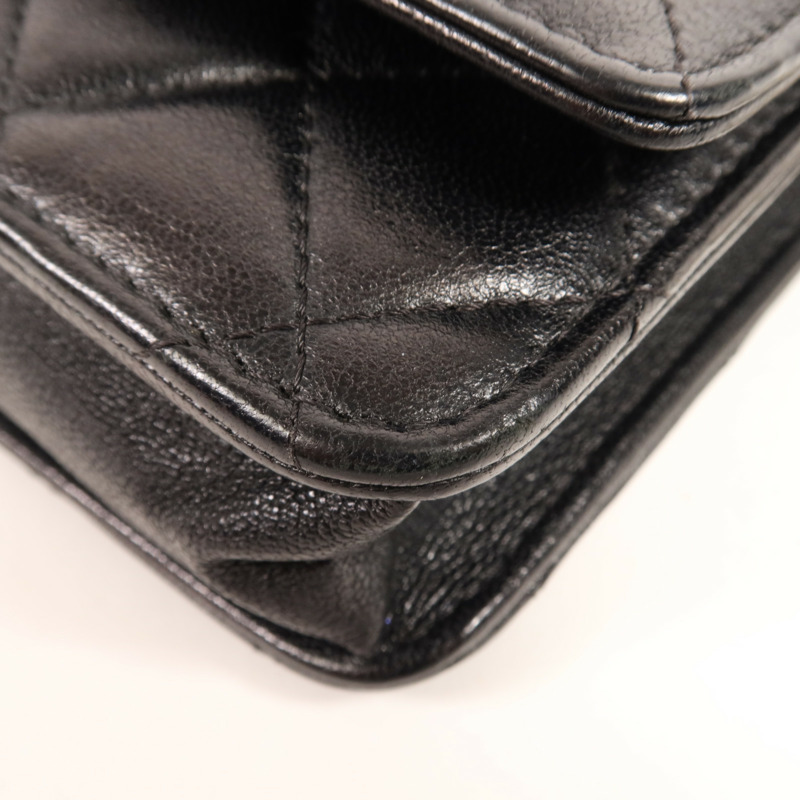 CHANEL 牛皮皮革WOC Wallet On Chain金扣鏈帶肩背袋-10