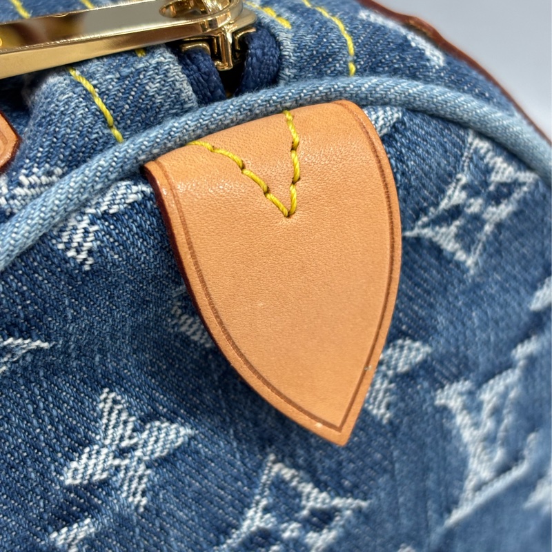 LV M95019 牛仔丹寧 雙口袋 金釦 手提包 波士頓包 SPEEDY 拉鍊包-12