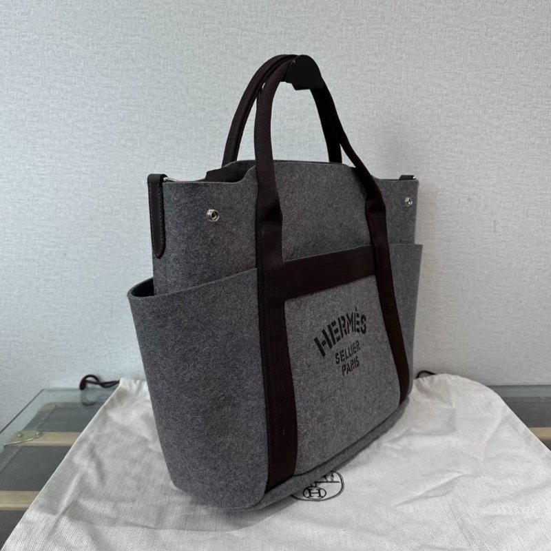 HERMES Grooming bag毛氈款手提馬術包39*33*16 98新配件塵袋-1