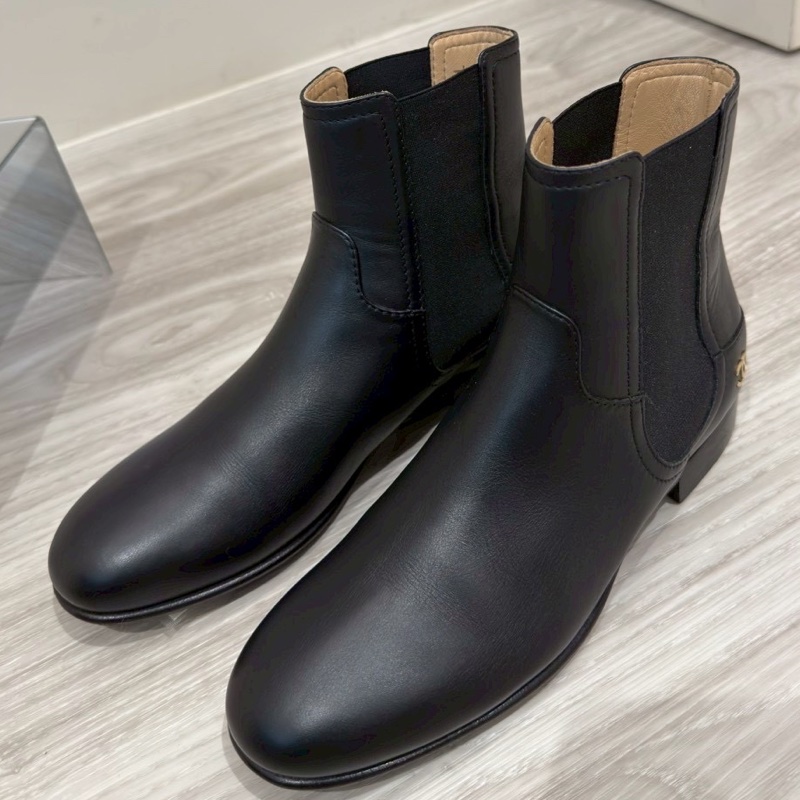 CHANEL 黑色小金Logo短靴 36號-3