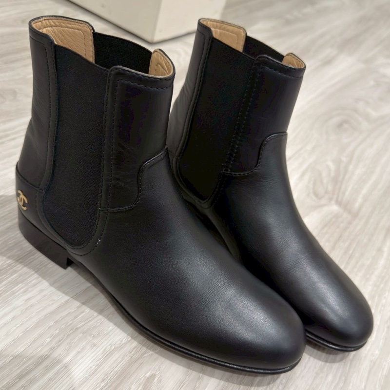 CHANEL 黑色小金Logo短靴 36號-5