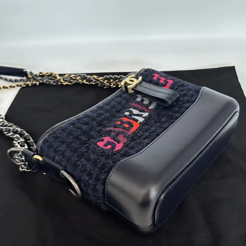 CHANEL 毛呢流浪小號肩背斜背包20*16*8 98新配件塵袋-2