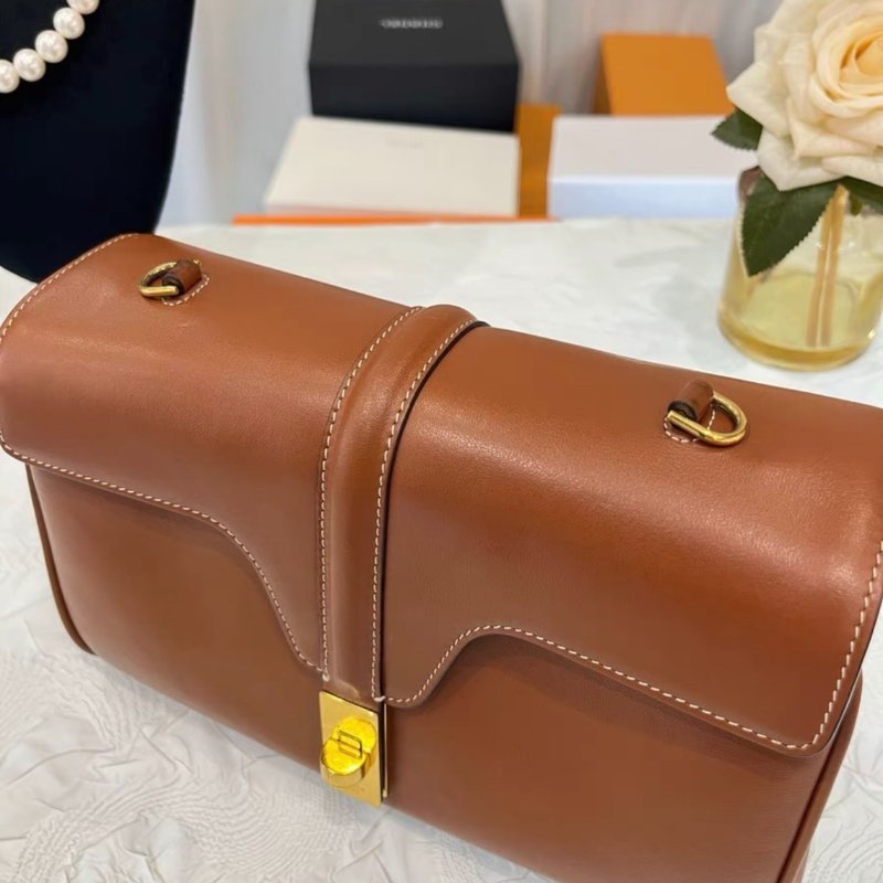 Celine teen soft 16 焦糖色全皮斜背包23.5*15*9 99新配件塵袋-1