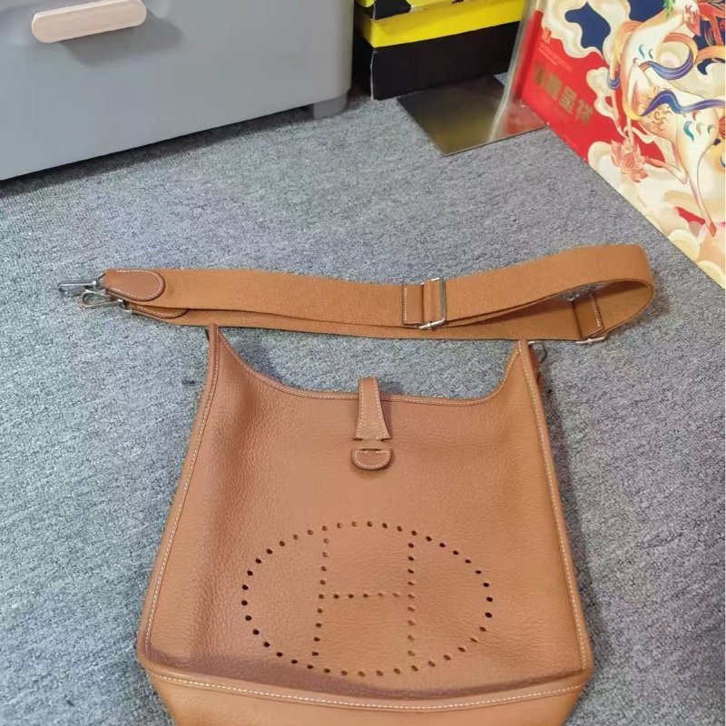 HERMES 銀扣伊芙琳29肩背斜背包 29*30*9 98新 配件塵袋-0