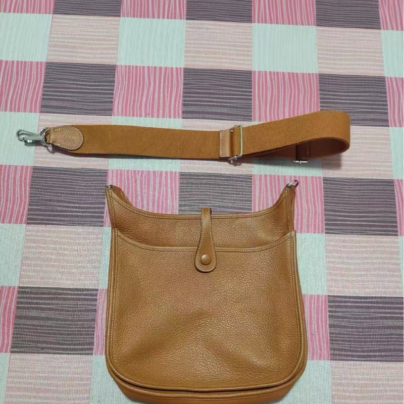 HERMES 銀扣伊芙琳29肩背斜背包 29*30*9 98新 配件塵袋-5