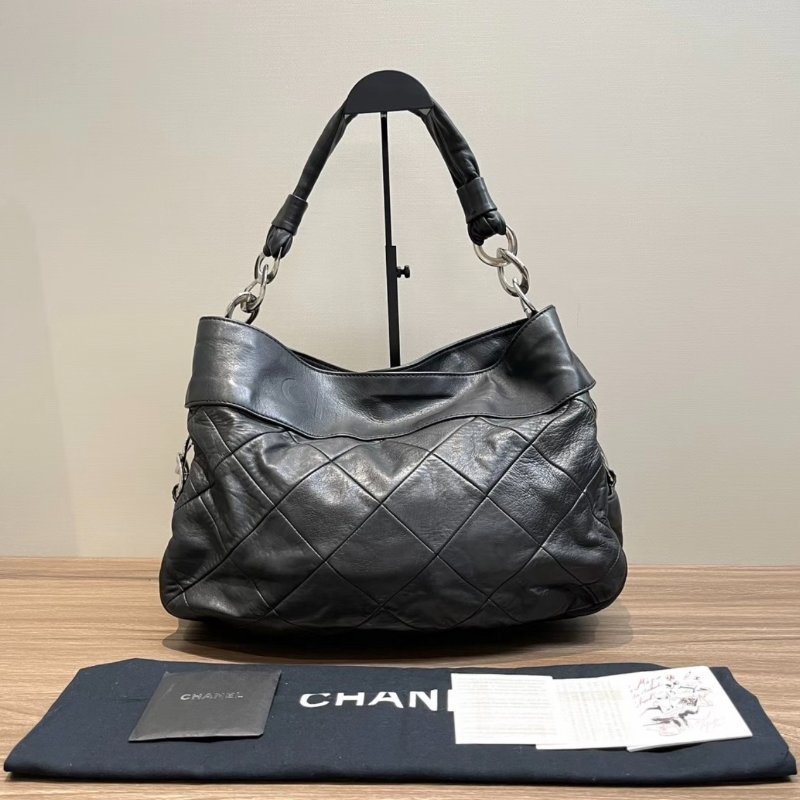 CHANEL 黑銀中古腋下機場包40*26*9 98新配件塵袋-0