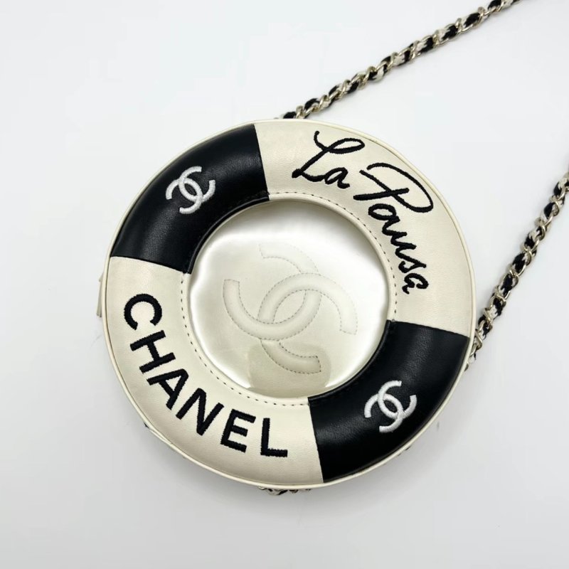 CHANEL 黑白透明游泳圈肩背斜背包18*18*6.5 98新配件塵袋-2
