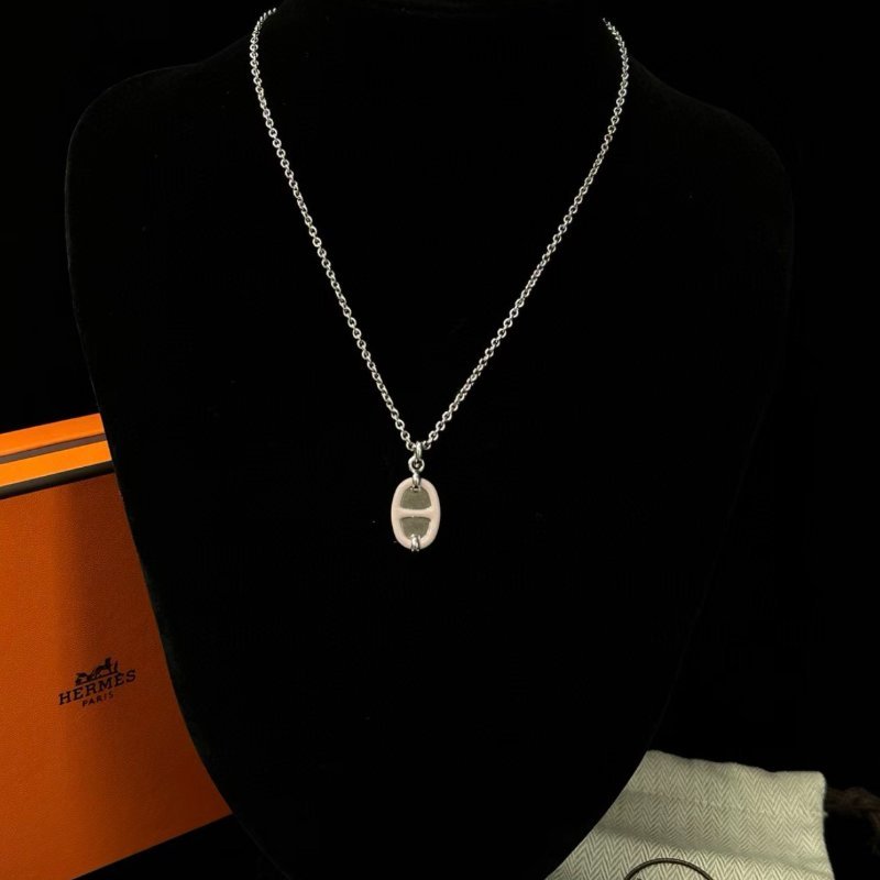 HERMES 純真粉琺瑯豬鼻子項鍊 鏈長48cm 98新配件盒子塵袋-0