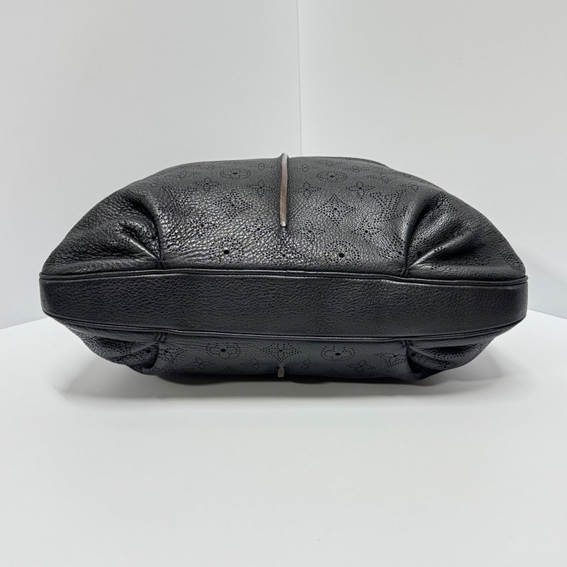 (超稀有⏰) LV Mahina 全牛皮 斜背+單肩+腋下 專櫃15.3萬!-14