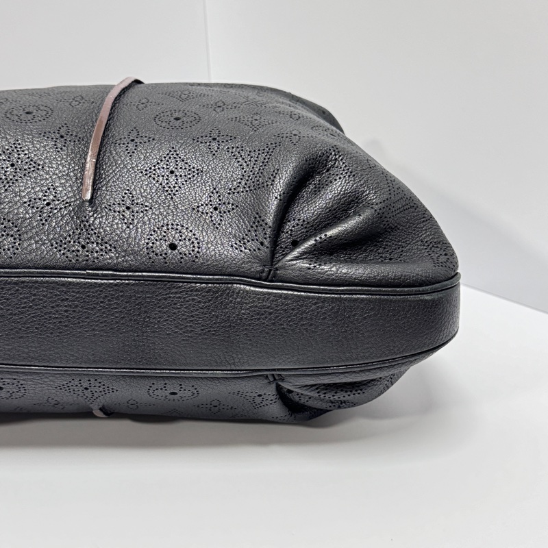 (超稀有⏰) LV Mahina 全牛皮 斜背+單肩+腋下 專櫃15.3萬!-16