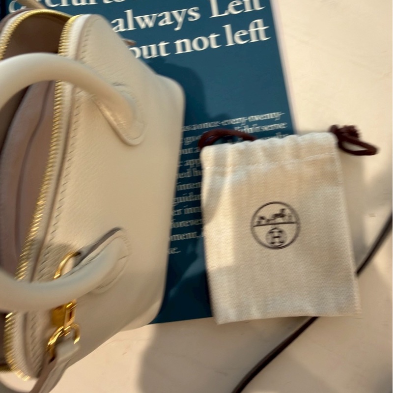 HERMES Mini Bolide 8L 冰川白 B刻-15