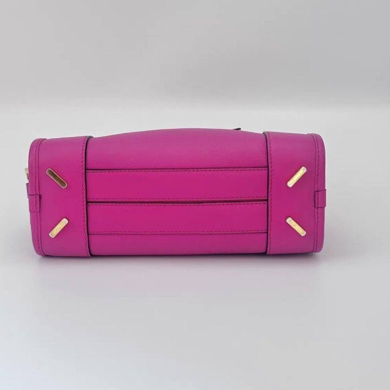 LOEWE 玫粉色金扣亞馬遜小號手提斜背包24*15*10 98新配件塵袋-3