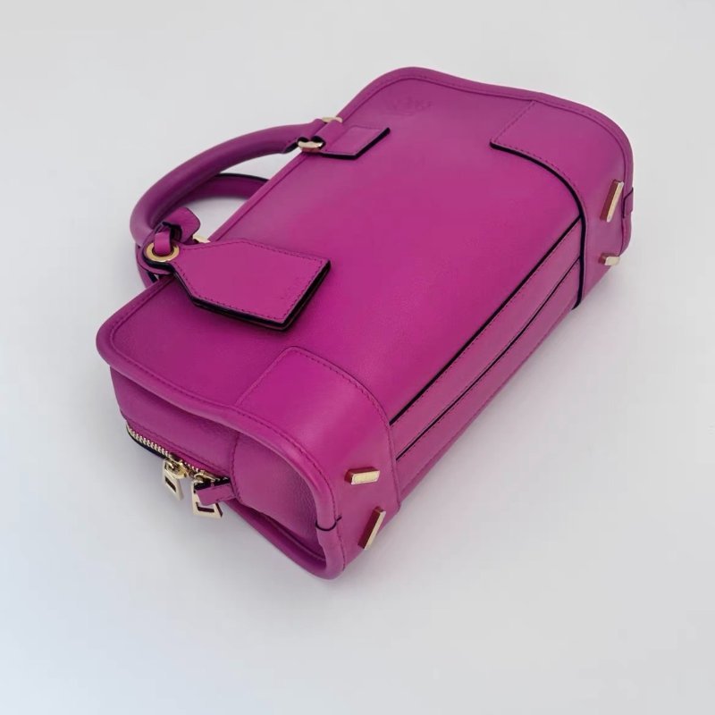 LOEWE 玫粉色金扣亞馬遜小號手提斜背包24*15*10 98新配件塵袋-4