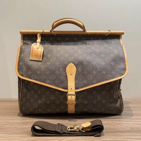 LV 老花狩獵3代旅行袋 48*40*22 97新配件塵袋