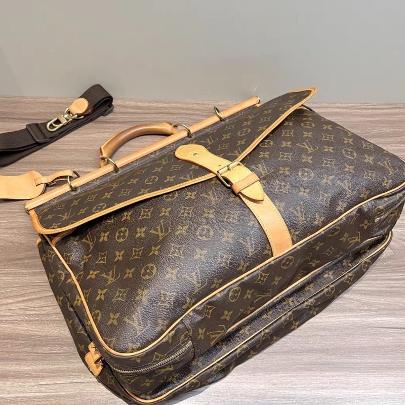 LV 老花狩獵3代旅行袋 48*40*22 97新配件塵袋-4