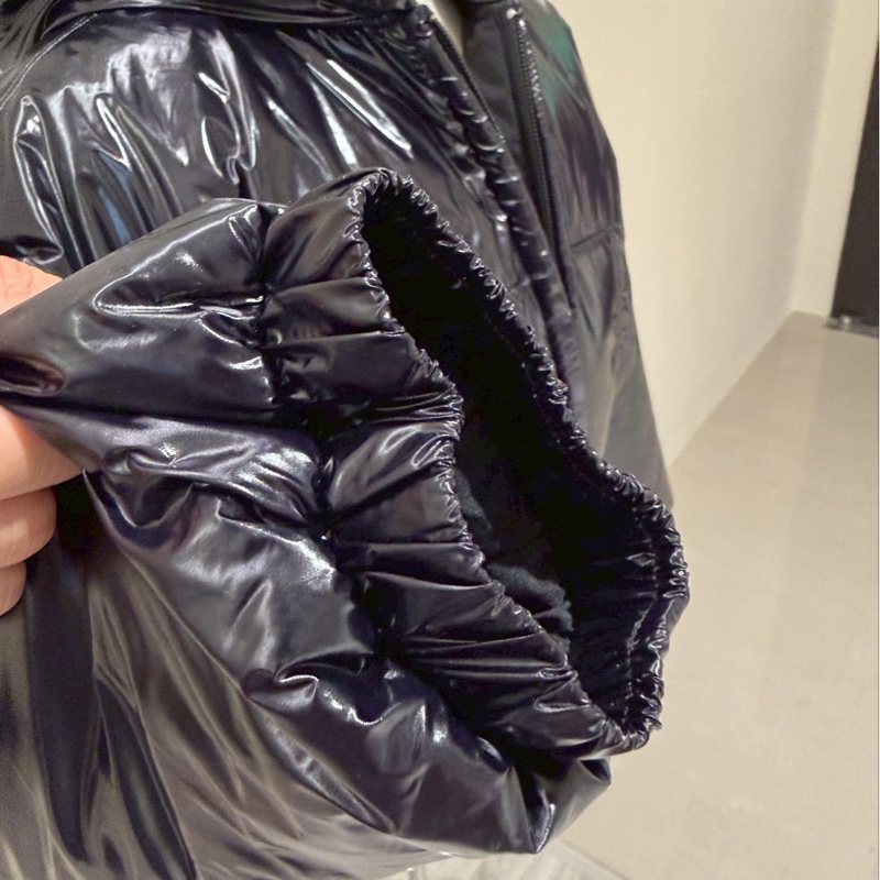 Alexander Wang 黑色短版羽絨連帽外套 S-10