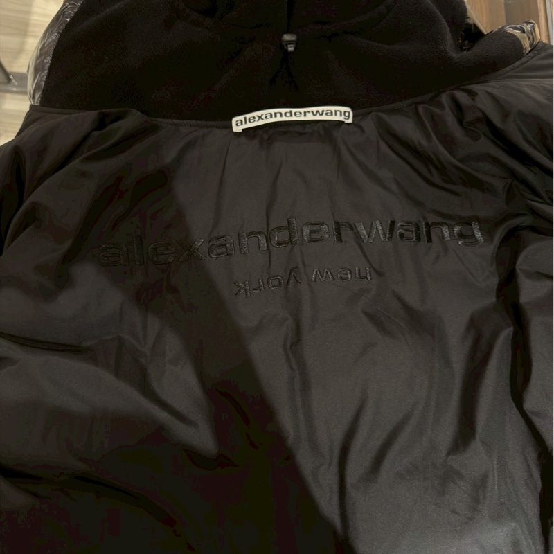 Alexander Wang 黑色短版羽絨連帽外套 S-14
