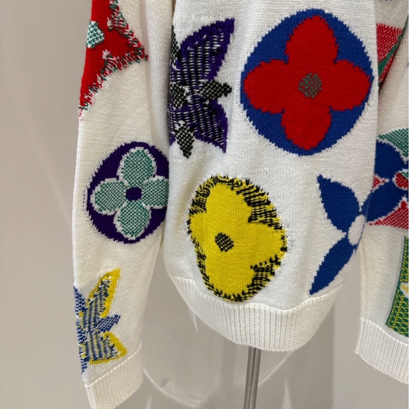 LV 米白色經典三花彩色花卉印章針織毛衣 S-2