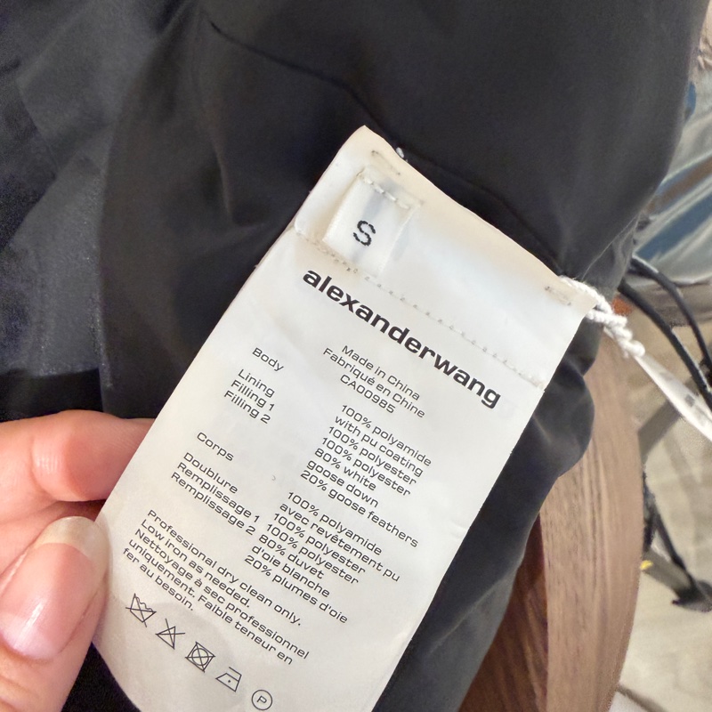 ALEXANDER WANG 黑色短版羽絨外套 S🩶超好看🩶誰穿誰好看-17