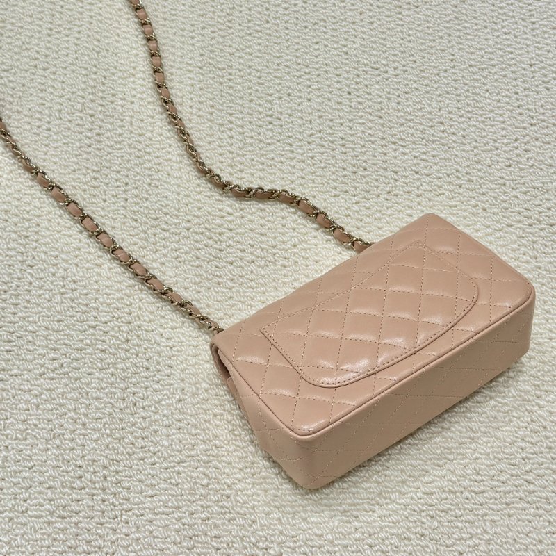 CHANEL - 奶茶色羊皮金釦CF 20cm COCO-1