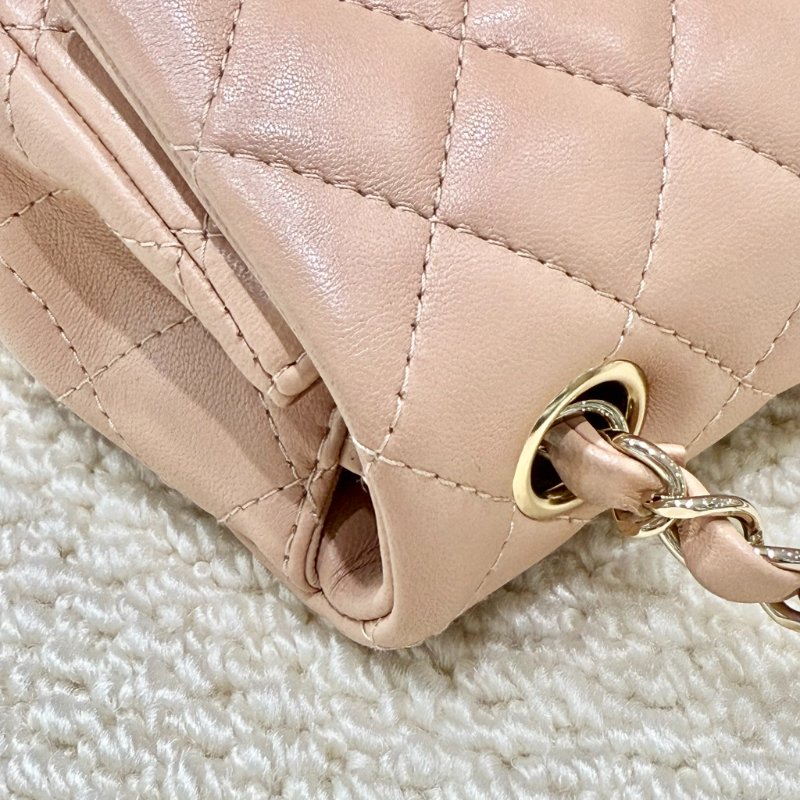 CHANEL - 奶茶色羊皮金釦CF 20cm COCO-10