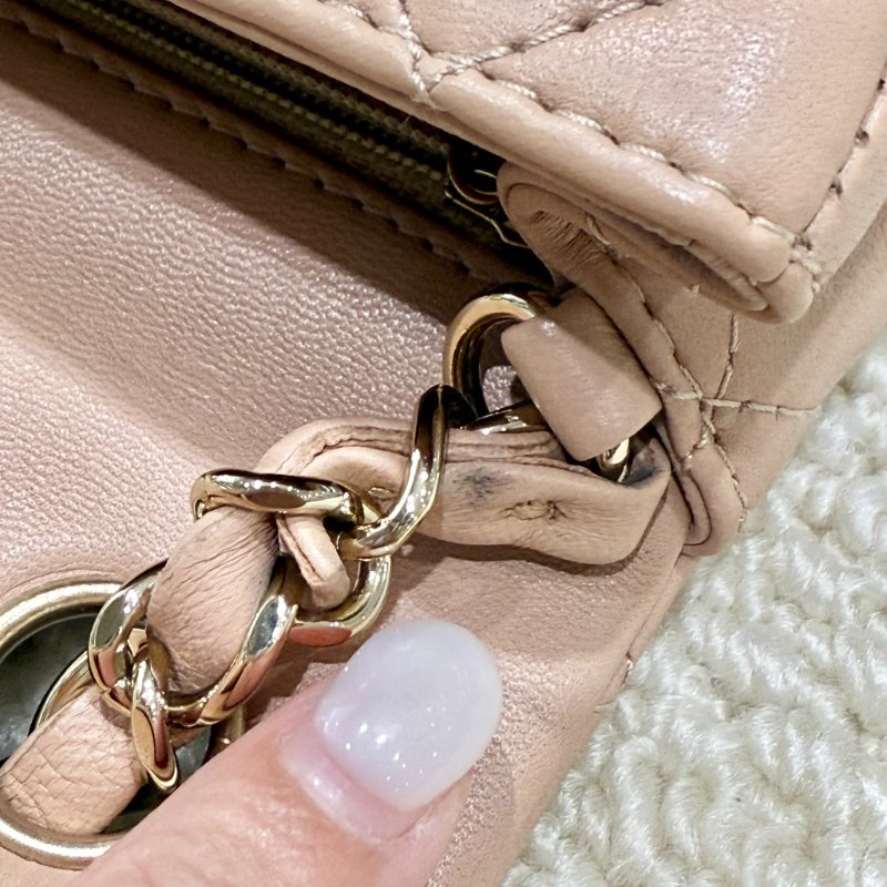 CHANEL - 奶茶色羊皮金釦CF 20cm COCO-21