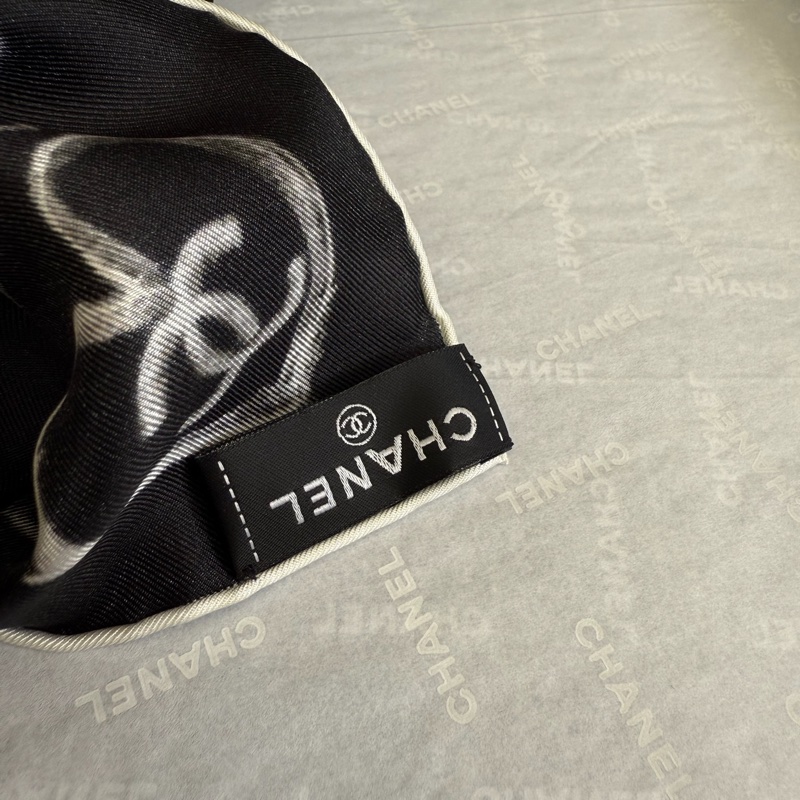 「M.Y精品」 Chanel 小香 絲巾 經典元素 真絲 掛巾 掛飾絲巾-9