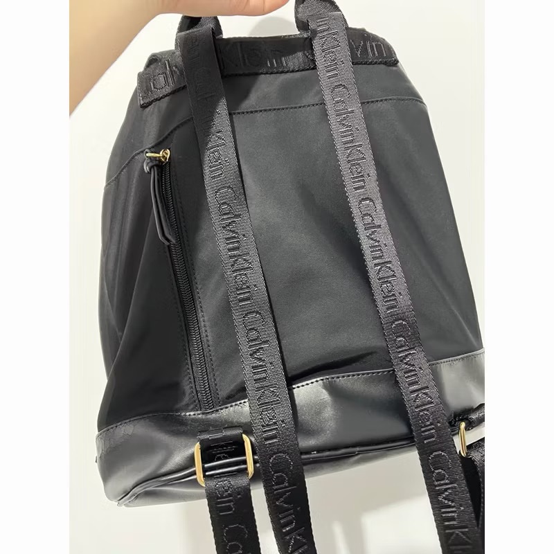 CalvinKlein厚背包-4