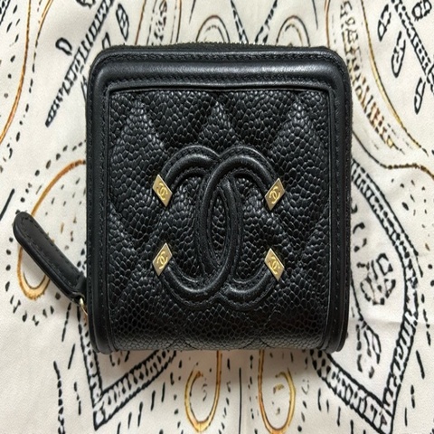 香奈兒 ㄇ型拉鍊零錢卡夾包