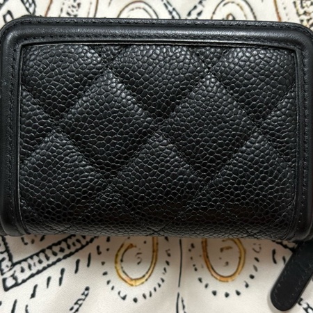 香奈兒 ㄇ型拉鍊零錢卡夾包-9