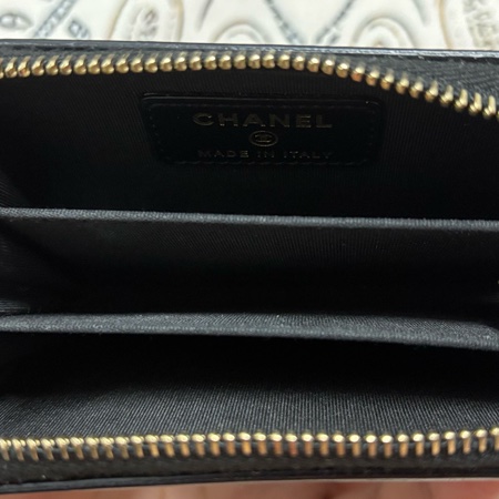 香奈兒 ㄇ型拉鍊零錢卡夾包-11