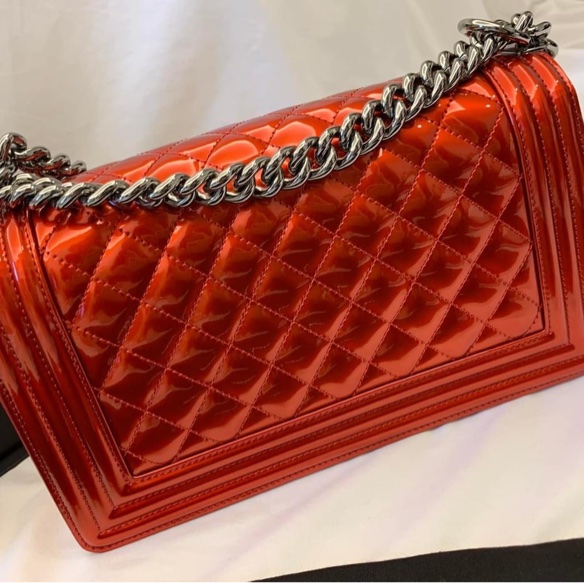 全新品Chanel boy肩背包-6