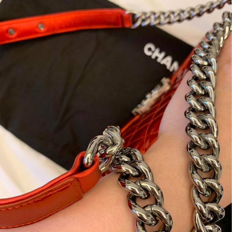 全新品Chanel boy肩背包-9