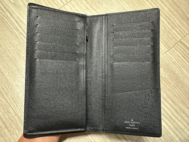 Lv 長夾-2