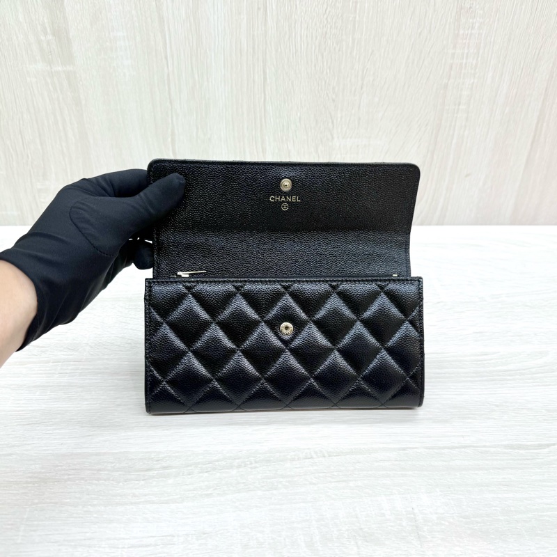 CHANEL黑色牛皮限量金鏈釦下蓋長夾AP3052-7