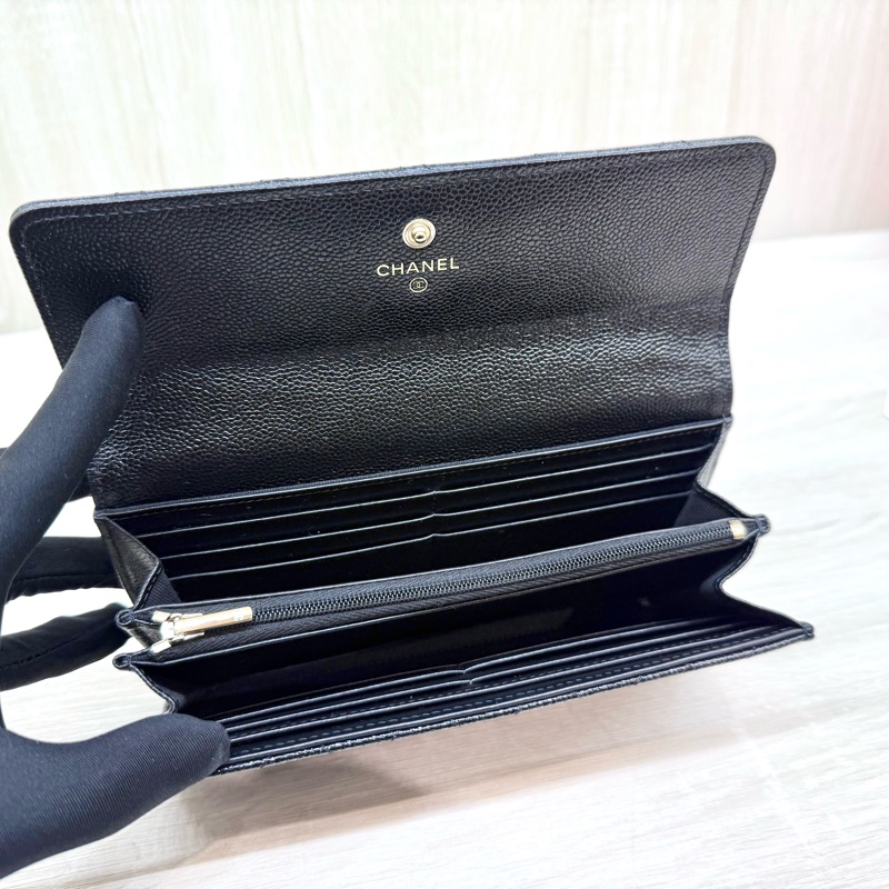 CHANEL黑色牛皮限量金鏈釦下蓋長夾AP3052-9