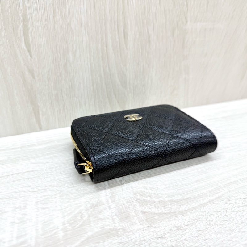 CHANEL黑色荔枝牛皮金釦ㄇ拉零錢卡包AP0216-9