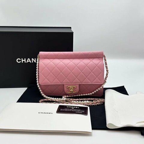 CHANEL 粉金CF珍珠鏈條斜背夾子包 21*16*3 99新 配件盒子塵袋保卡