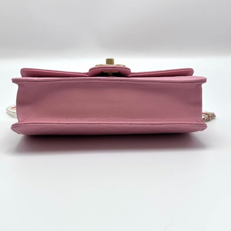 CHANEL 粉金CF珍珠鏈條斜背夾子包 21*16*3 99新 配件盒子塵袋保卡-3