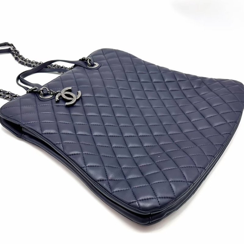 CHANEL 深藍色菱格紋手提肩背托特包 40*34*5 98新配件塵袋保卡-4