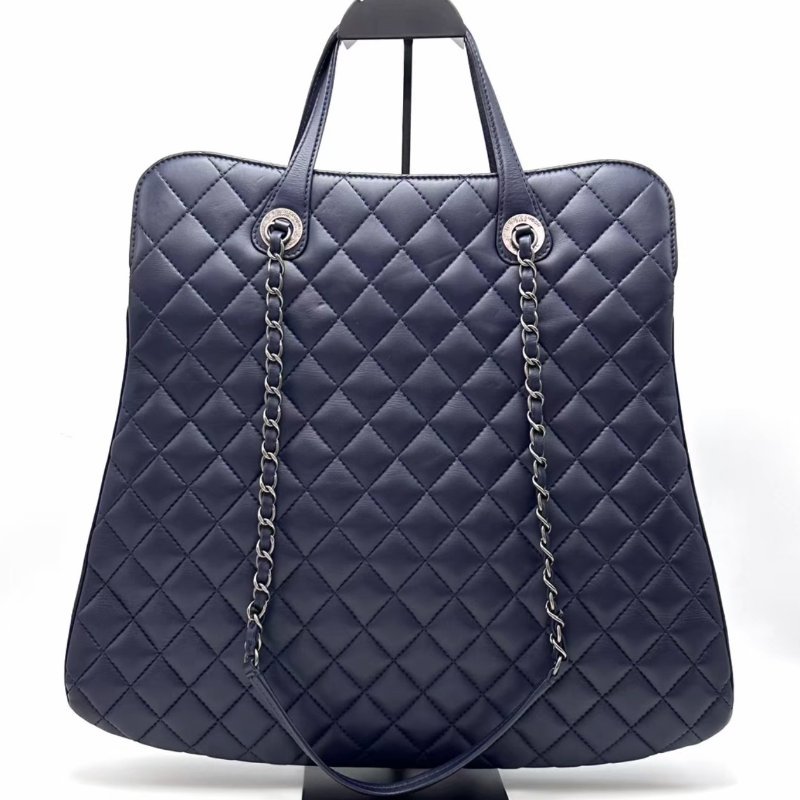 CHANEL 深藍色菱格紋手提肩背托特包 40*34*5 98新配件塵袋保卡-5