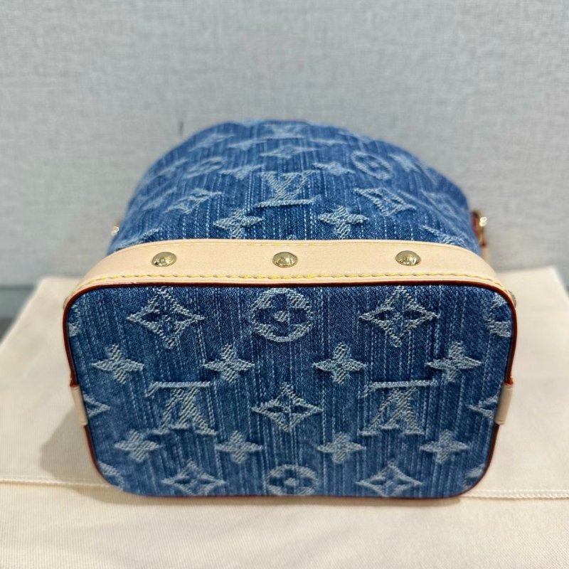 LV 藍色牛仔肩背水桶包芯片款20.5*17.5*8.8 全新閒置配件塵袋盒子-2