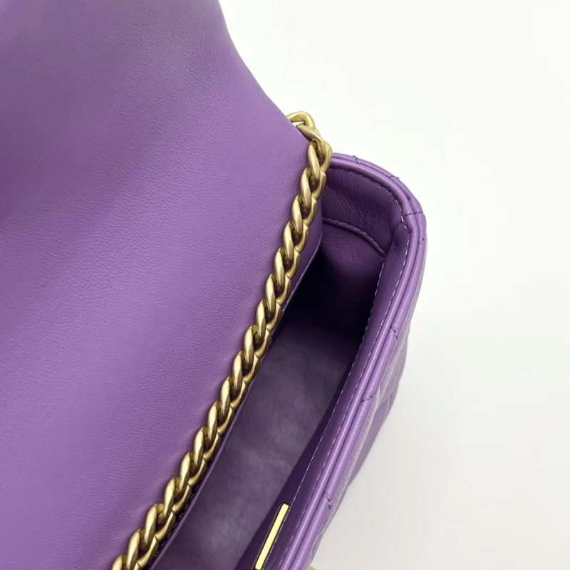 CHANEL 紫色金扣琺瑯扣大mini肩背包 28*13*5 98新配件盒子塵袋購證-1