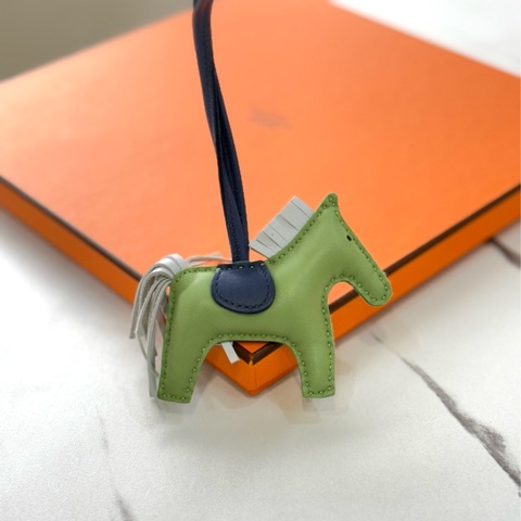 愛馬仕 rodeo pm 小馬🥑牛油果綠