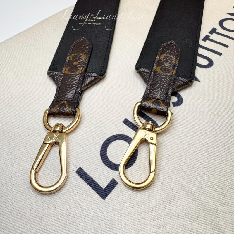 Louis Vuitton LV Monogram 黑色肩背帶-10