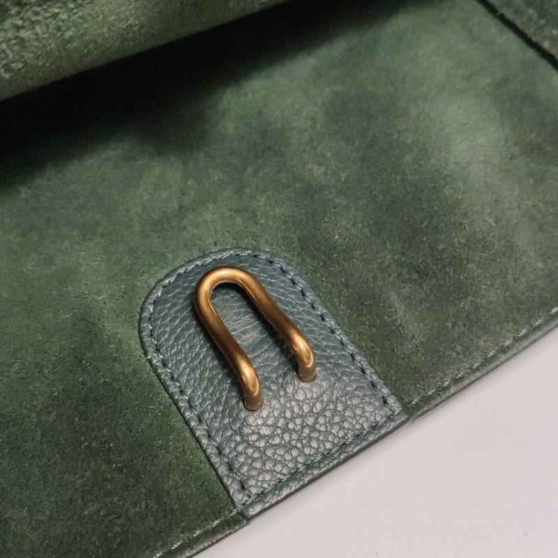 Celine Sangle Bucket小號牛皮綠色肩背包-13