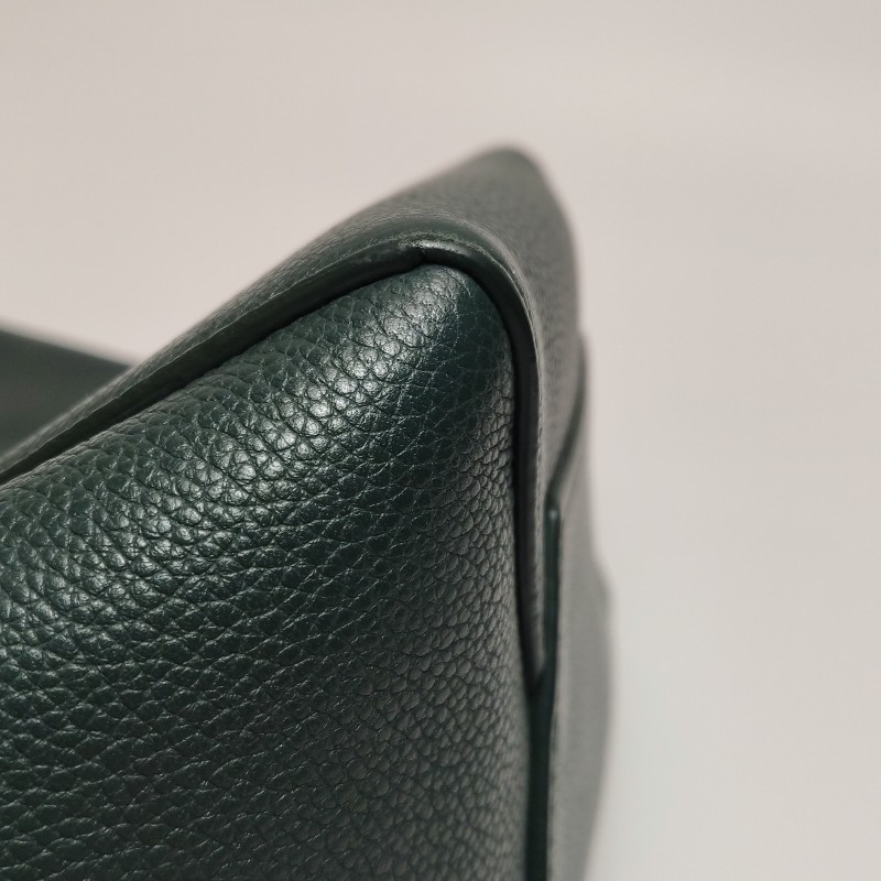 Celine Sangle Bucket小號牛皮綠色肩背包-19