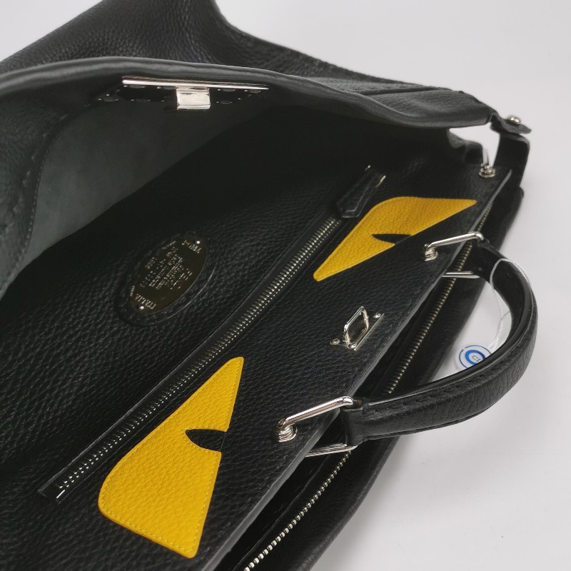 Fendi Peekaboo躲貓貓牛皮小惡魔圖案扭鎖斜挎包單肩包-6